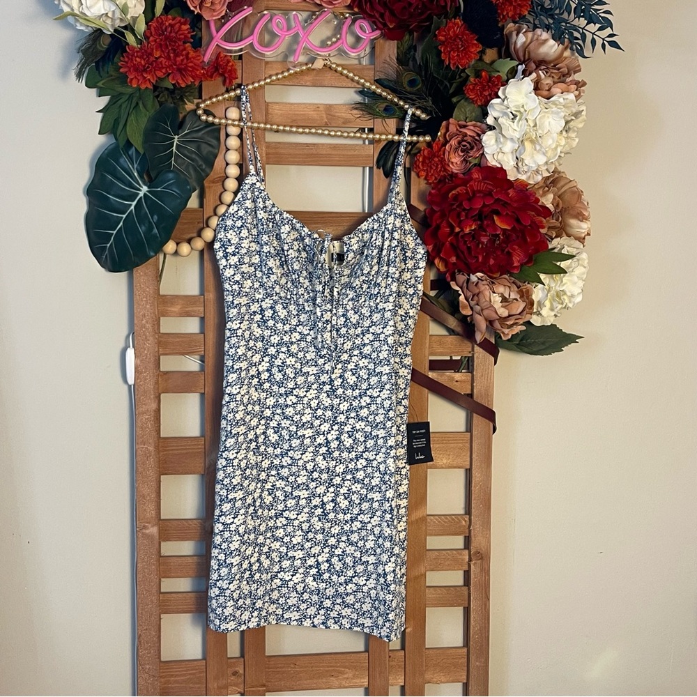 Lulus Daisy Days Blue Floral Empire Waist A-Line Mini Dress size Large